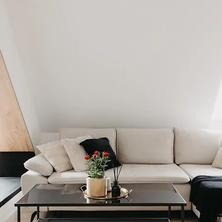 Uniwersytecka 27 - Przestronny Na Wroclawskiej Starowce - 3 Sypialnie, Sauna, Billard - - Fair Wrocław