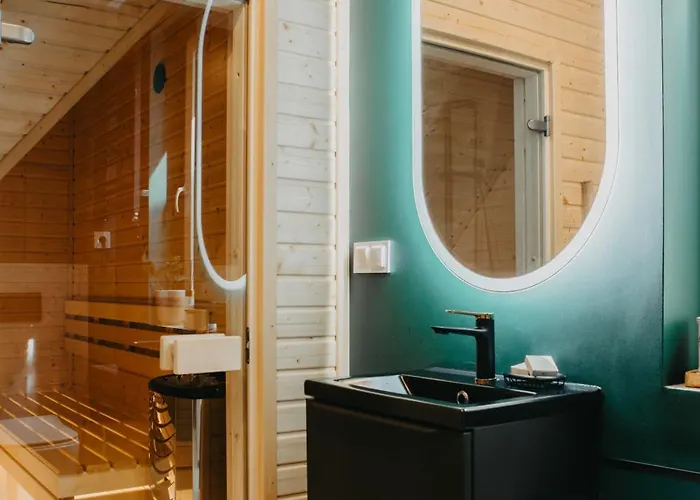 Uniwersytecka 27 - Przestronny Na Wroclawskiej Starowce - 3 Sypialnie, Sauna, Billard - - Fair * Vratislav