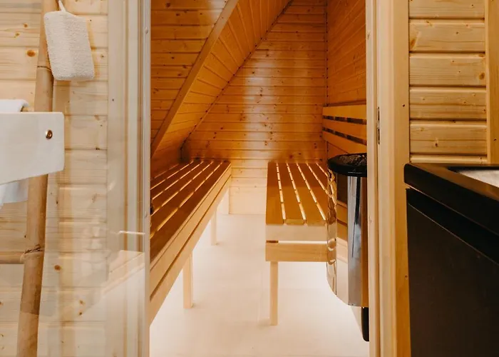 Apartmán Uniwersytecka 27 - Przestronny Na Wroclawskiej Starowce - 3 Sypialnie, Sauna, Billard - - Fair Vratislav