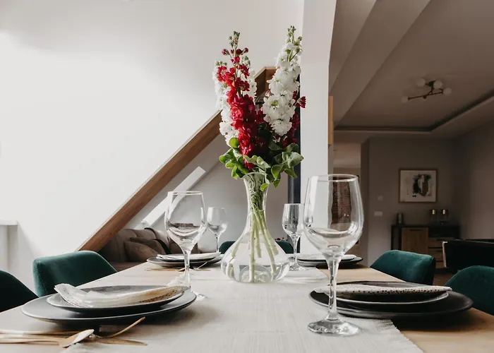 Uniwersytecka 27 - Przestronny Na Wroclawskiej Starowce - 3 Sypialnie, Sauna, Billard - - Fair * Vratislav